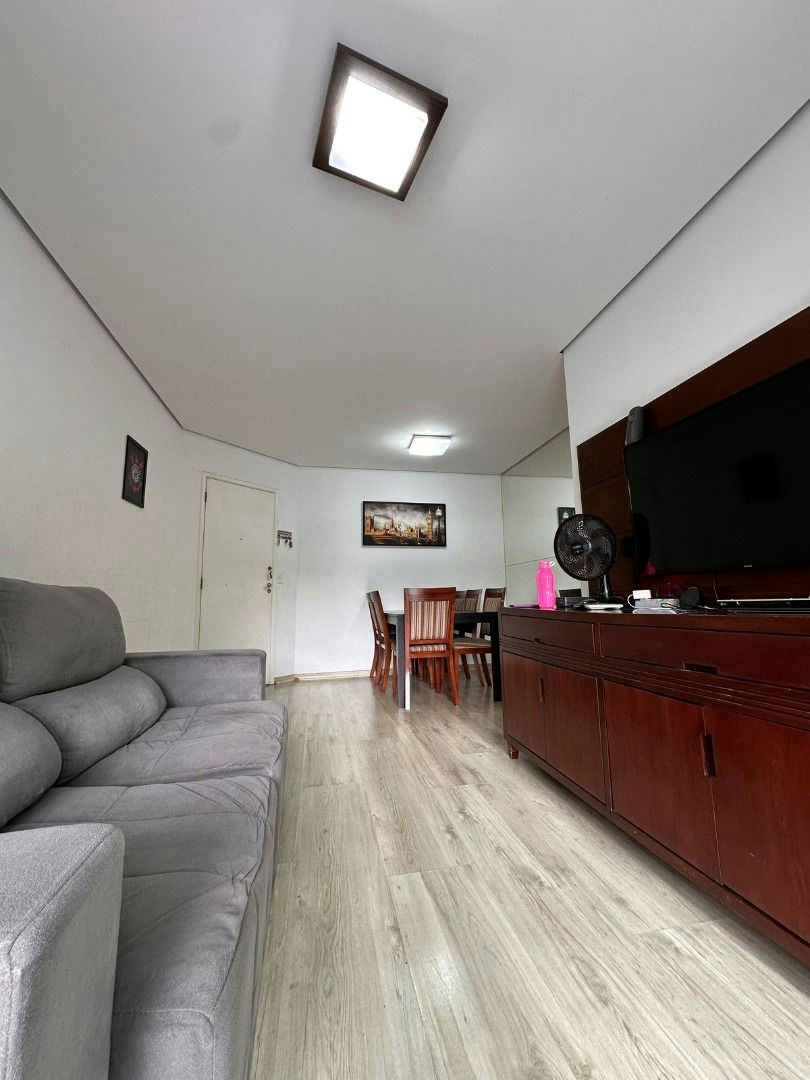 Apartamento em Vila Bertioga - 74m² | 3 dormitórios | 2 vagas - miniatura 2