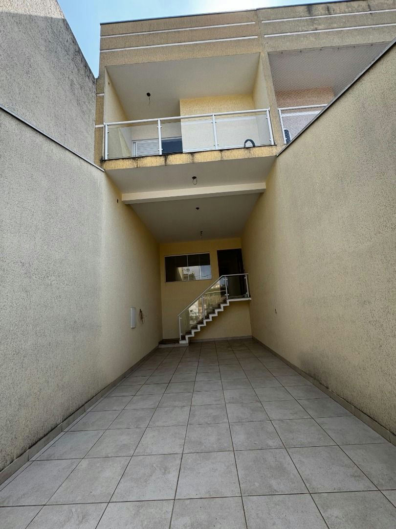 Sobrado em Sítio Pinheirinho - 125m² | 3 dormitórios | 2 vagas - miniatura 2
