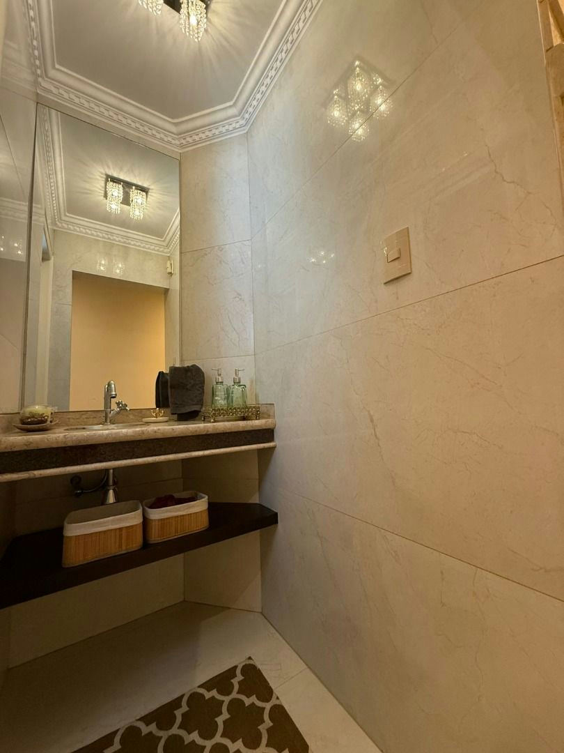 Sobrado em Sítio da Figueira - 262m² | 3 dormitórios | 4 vagas - miniatura 2