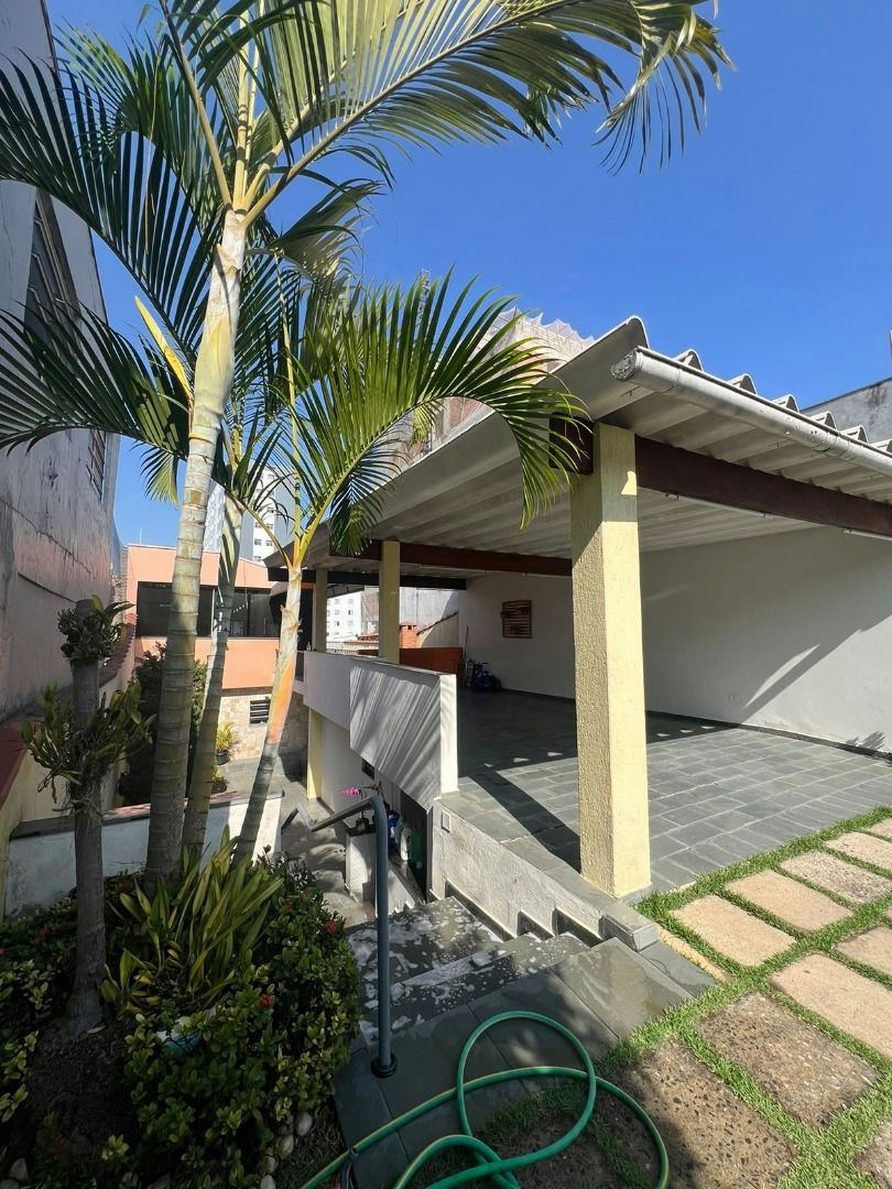 Sobrado em Vila Ema - 275m² | 3 dormitórios | 5 vagas - miniatura 2