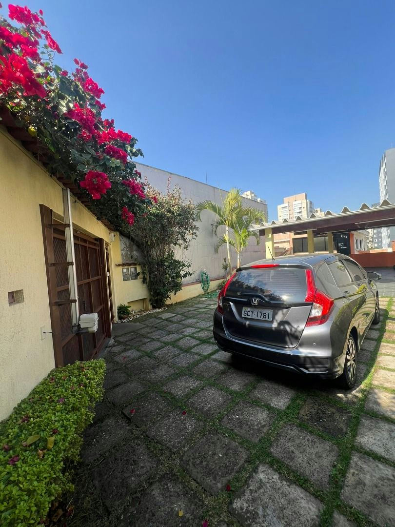 Sobrado em Vila Ema - 275m² | 3 dormitórios | 5 vagas - miniatura 4