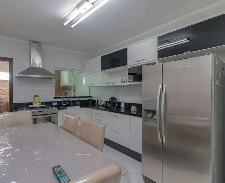 Sobrado em Utinga - 129m² | 3 dormitórios | 2 vagas - miniatura 4