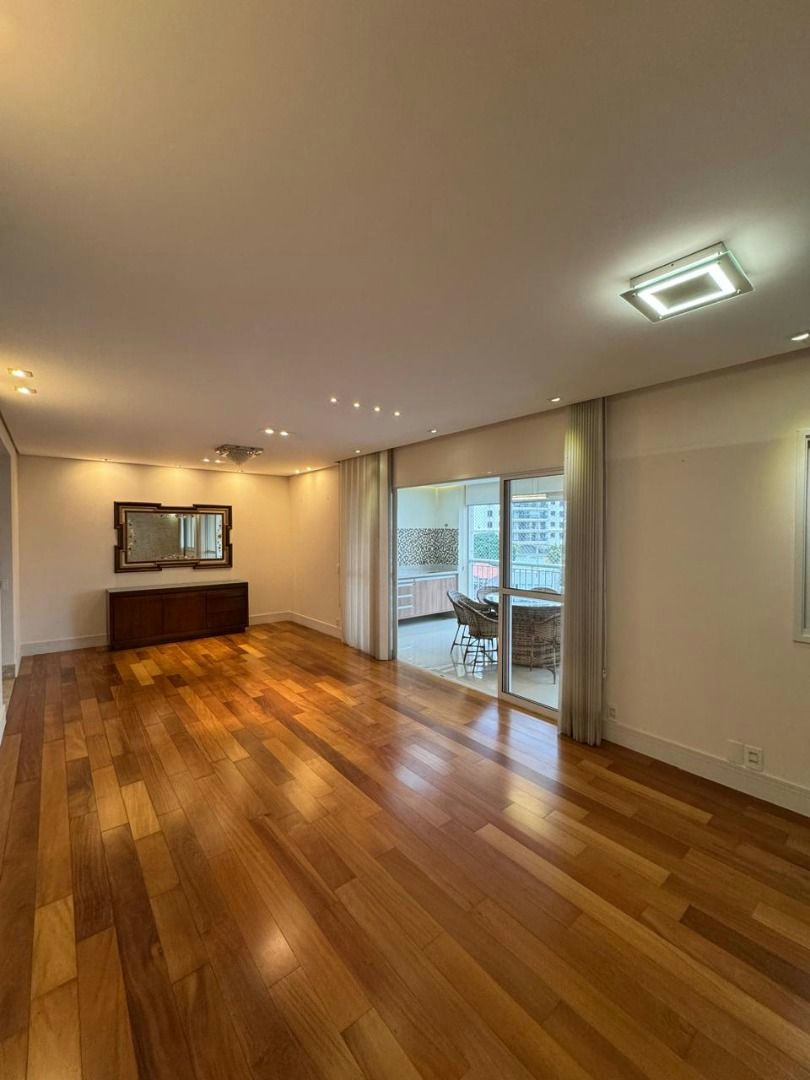 Apartamento em Jardim Avelino - 130m² | 3 dormitórios | 2 vagas - miniatura 2