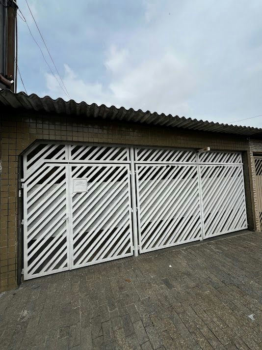 Sobrado em Jardim Independência - 171m² | 3 dormitórios | 2 vagas - foto 1