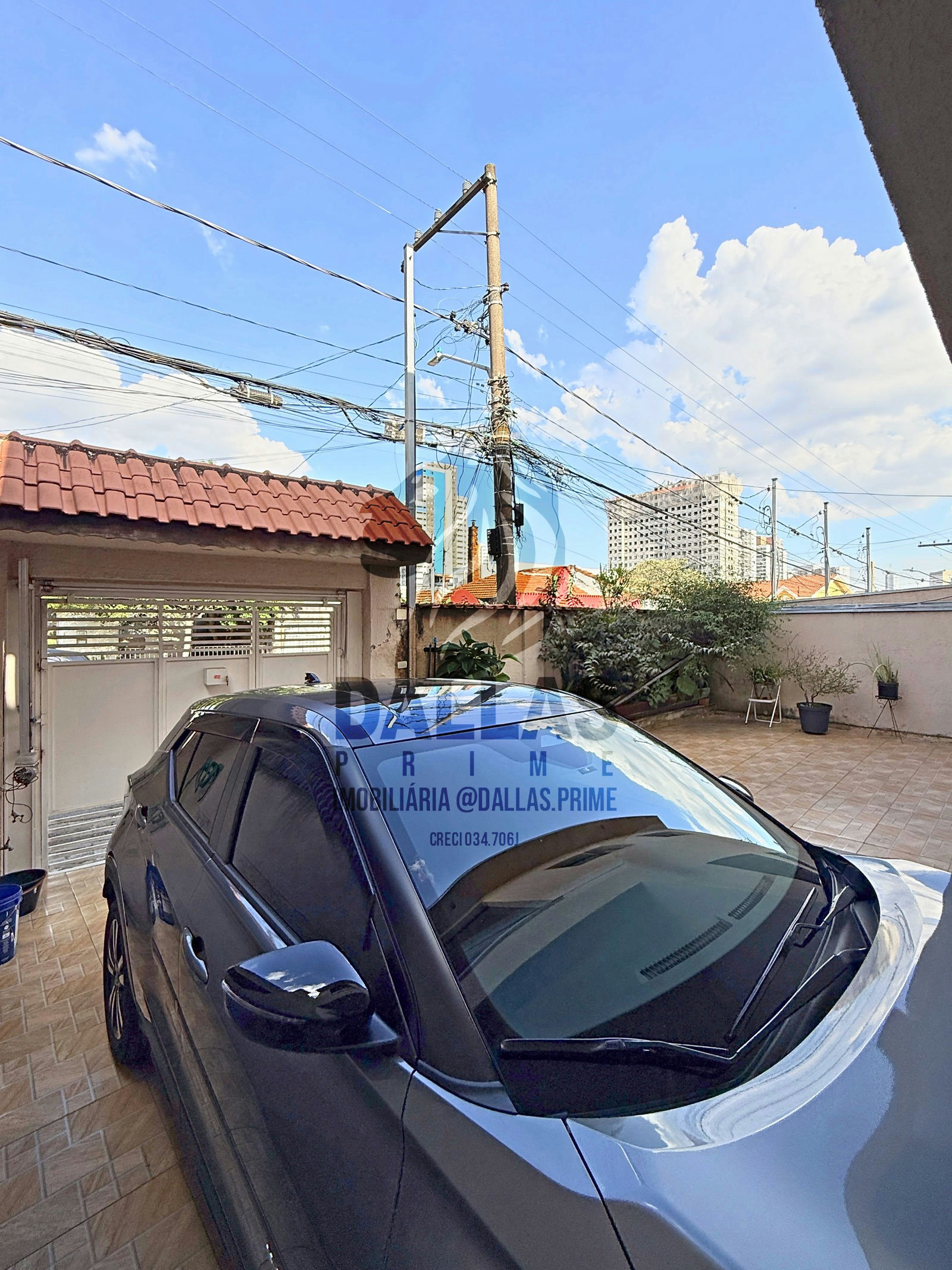 CASA ENORME COM SUPER PREÇO NA VILA SANTA CLARA - miniatura 3