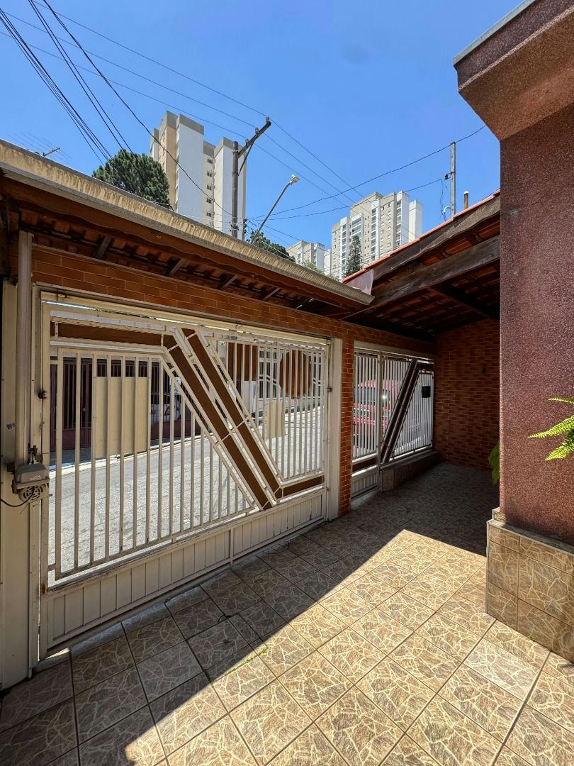 Sobrado em Vila Paulo Silas - 319m² | 3 dormitórios | 4 vagas - miniatura 2