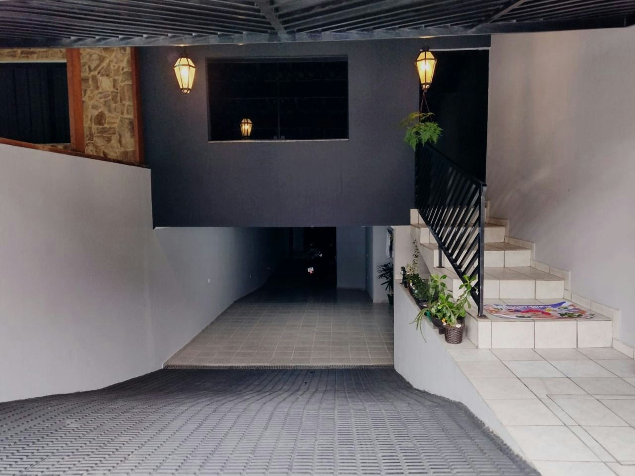Casa em Parque Novo Oratório - 210m² | 3 dormitórios | 6 vagas - miniatura 2