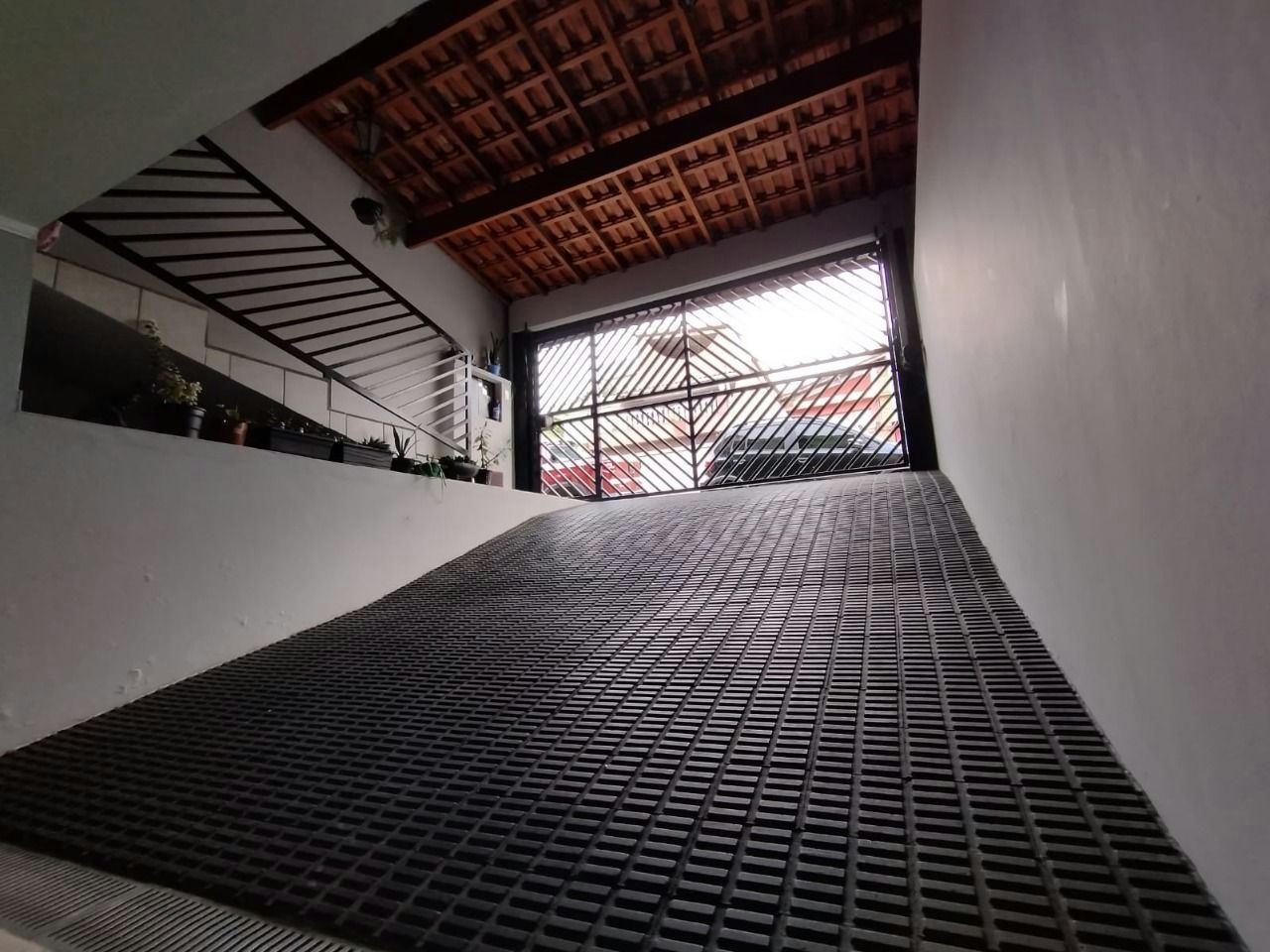 Casa em Parque Novo Oratório - 210m² | 3 dormitórios | 6 vagas - miniatura 3
