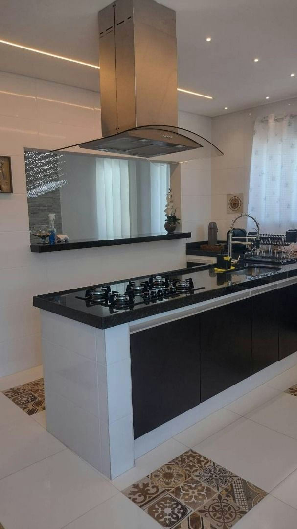 Casa em Cidade Parquelandia - 390m² | 4 dormitórios | 4 vagas - miniatura 3