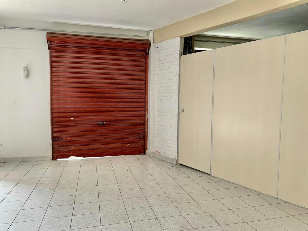 Sobrado em Vila Canero - 180m² | 3 dormitórios | 2 vagas - miniatura 4