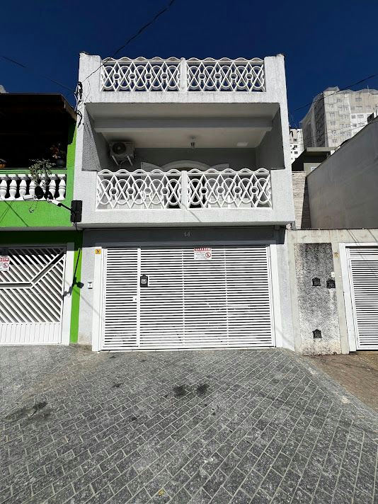 Sobrado em Jardim Cotiana - 270m² | 3 dormitórios | 2 vagas - foto 1