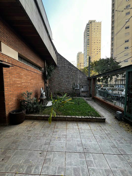 Sobrado em Jardim Avelino - 300m² | 3 dormitórios | 10 vagas - miniatura 3