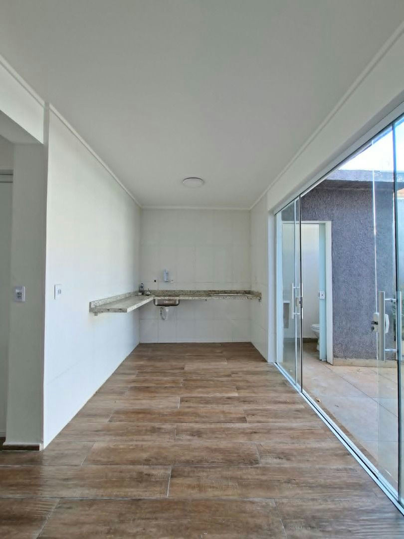 Casa em Vila Paulo Silas - 125m² | 2 dormitórios | 4 vagas - miniatura 4