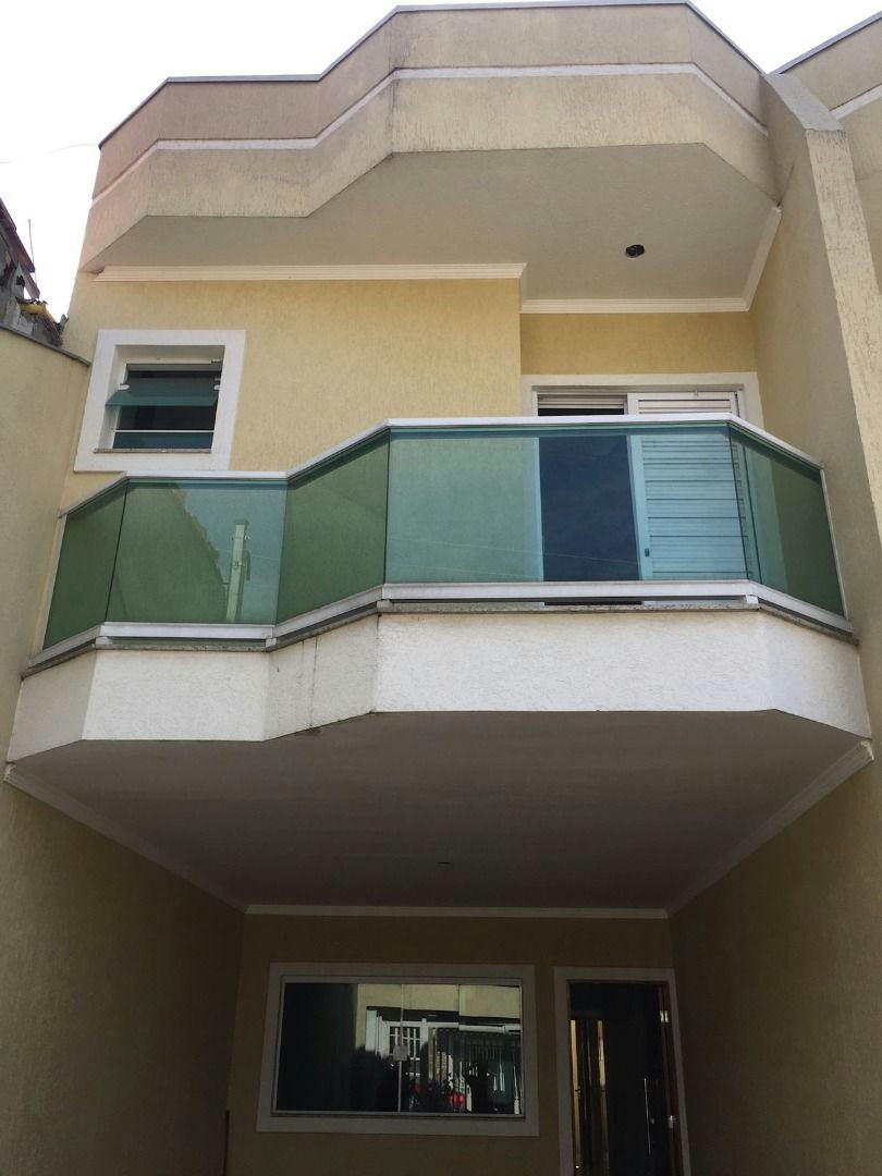 Sobrado em Vila Carrão - 200m² | 3 dormitórios | 2 vagas