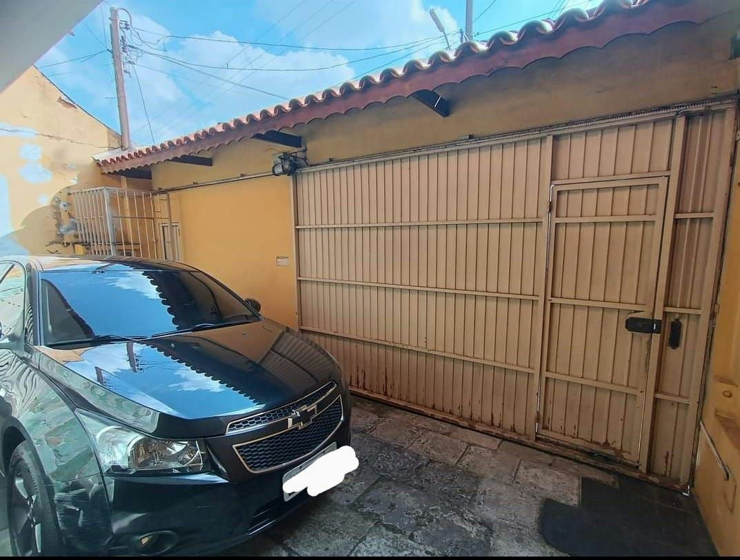 Sobrado em Vila Nova - 200m² | 4 dormitórios | 5 vagas - miniatura 2