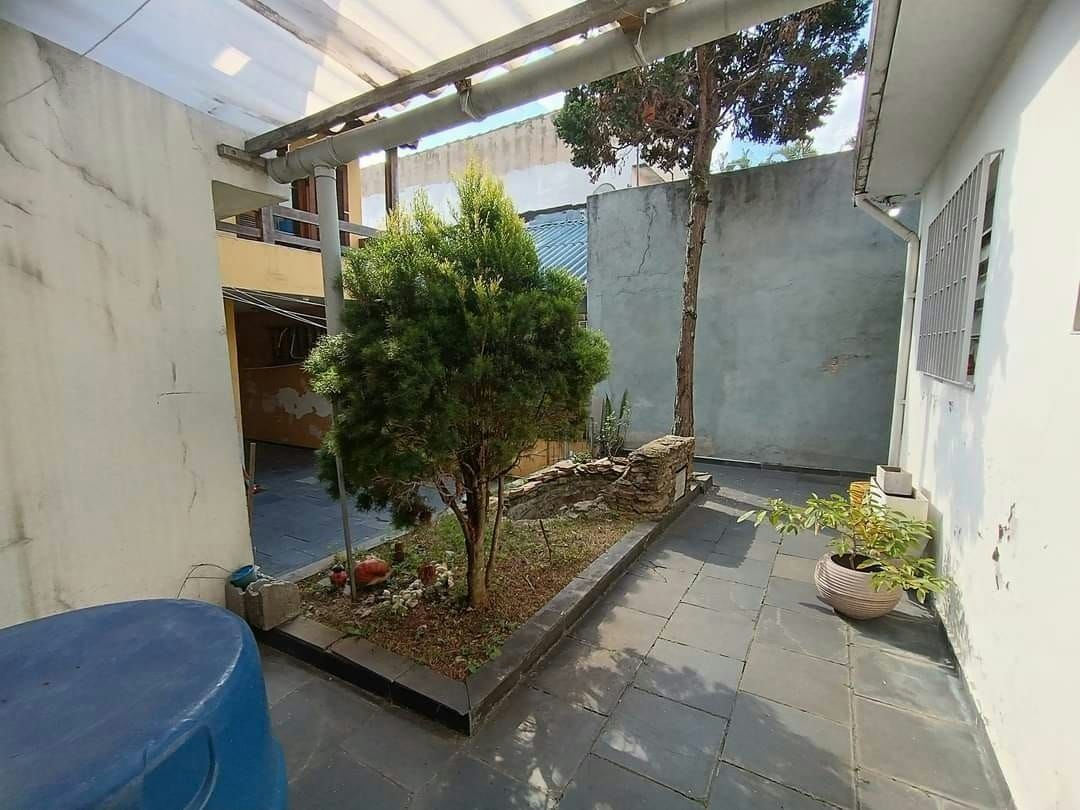 Sobrado em Vila Nova - 200m² | 4 dormitórios | 5 vagas - miniatura 4