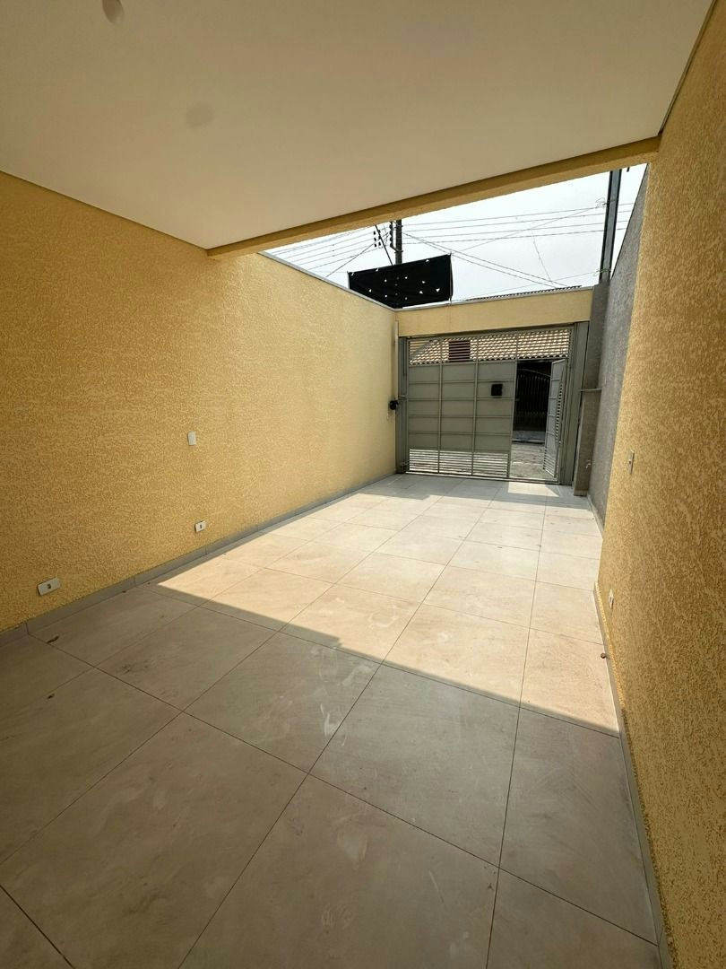 Sobrado em Parque Residencial Oratorio - 100m² | 3 dormitórios | 2 vagas - miniatura 2