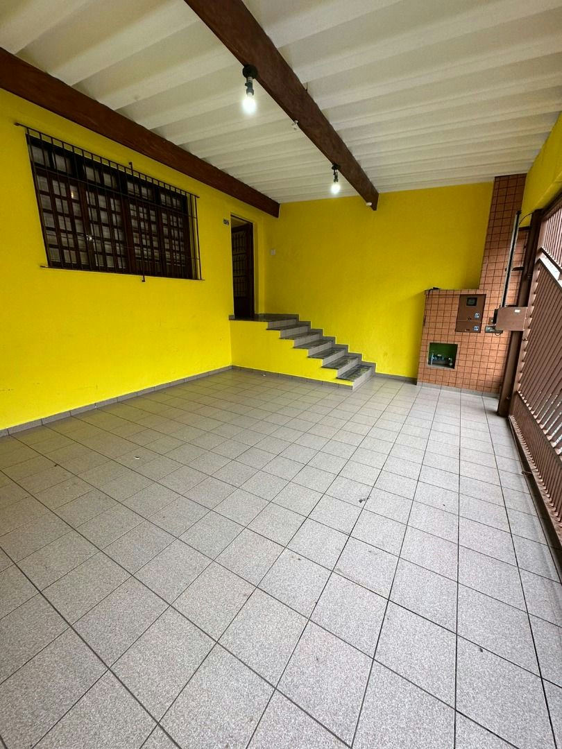 Sobrado em Vila Ema - 200m² | 3 dormitórios | 2 vagas - miniatura 3