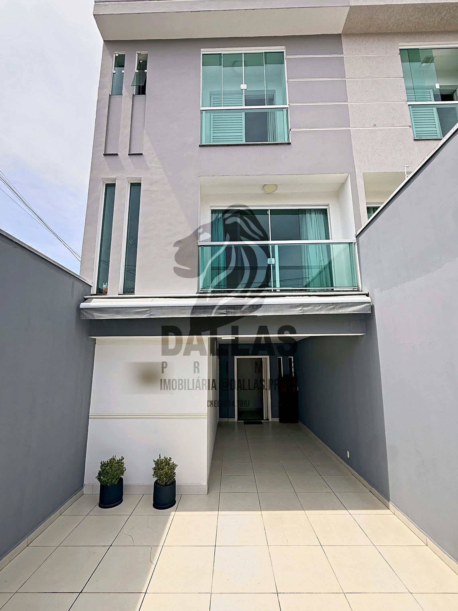 Sobrado em Vila Libanesa - 168m² | 3 dormitórios | 4 vagas - miniatura 3