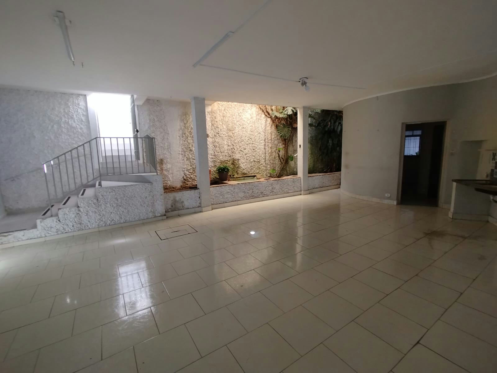 CASA NA MOOCA COM 600 M², 8 DORMITÓRIOS, 3 SUÍTES E 13 VAGAS | VENDA - miniatura 5