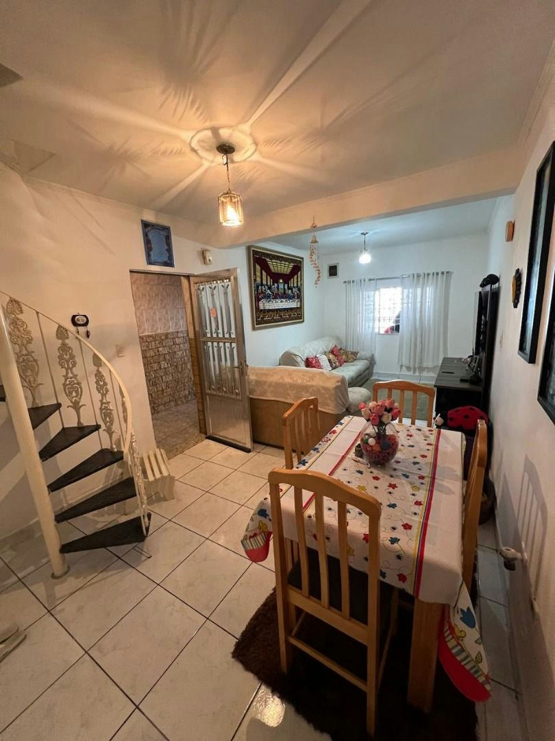 Sobrado em Vila Tolstoi - 182m² | 3 dormitórios | 2 vagas - miniatura 5