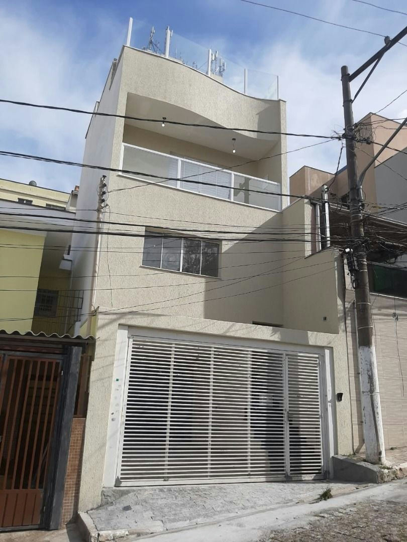 Sobrado em Tatuapé - 213m² | 3 dormitórios | 5 vagas