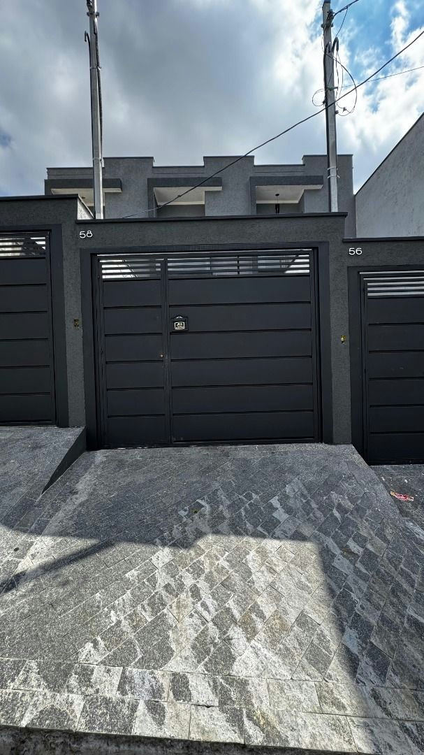 Sobrado em Vila Califórnia - 115m² | 3 dormitórios | 2 vagas
