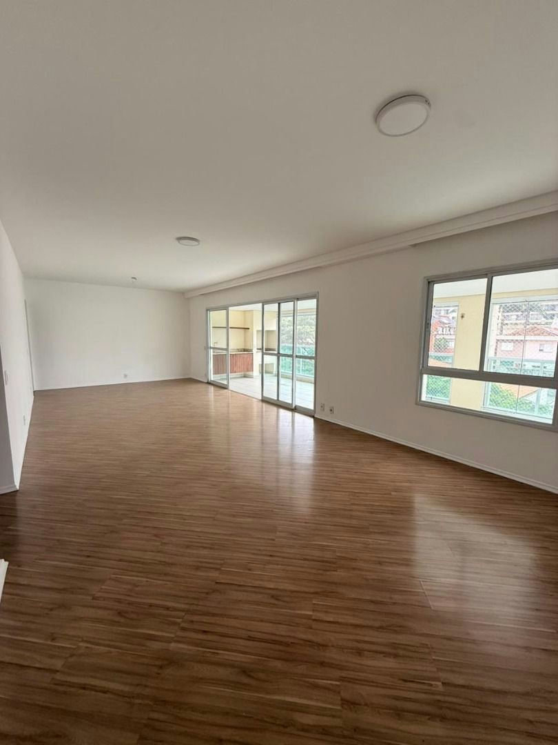 Apartamento em Jardim Avelino - 156m² | 3 dormitórios | 3 vagas - miniatura 2