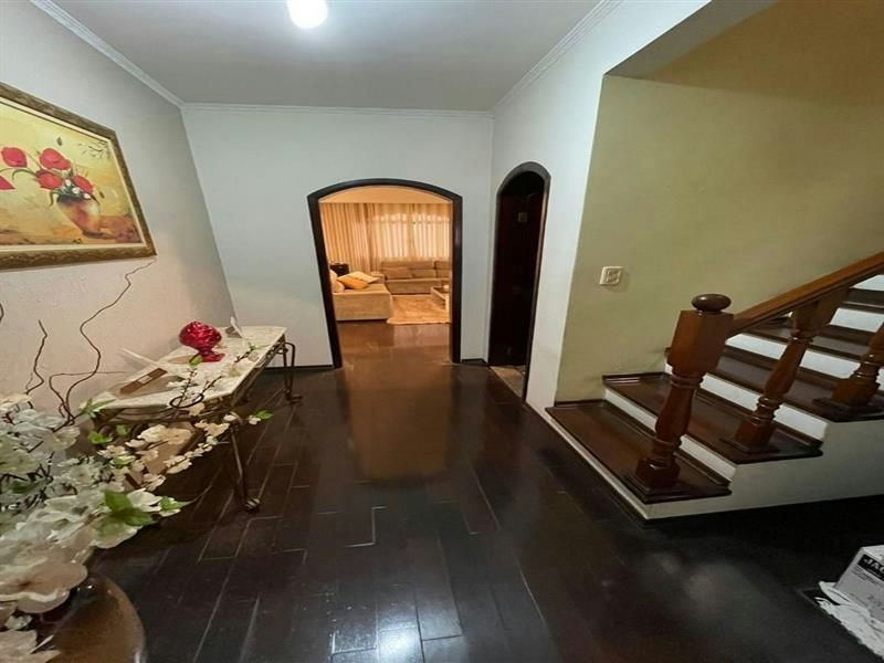 Sobrado em Vila Alpina - 250m² | 3 dormitórios | 3 vagas - miniatura 4