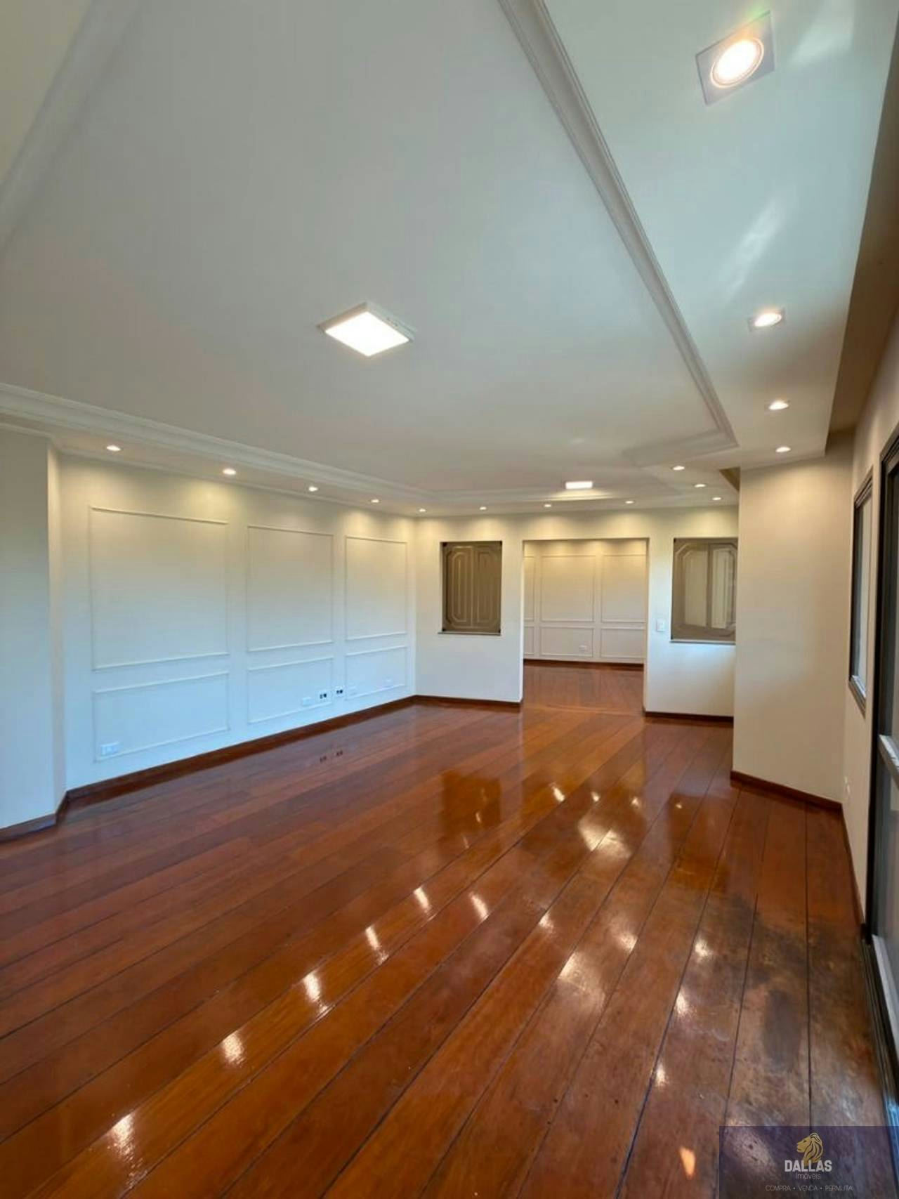 Apartamento em Vila Formosa - 184m² | 3 dormitórios | 3 vagas - miniatura 3