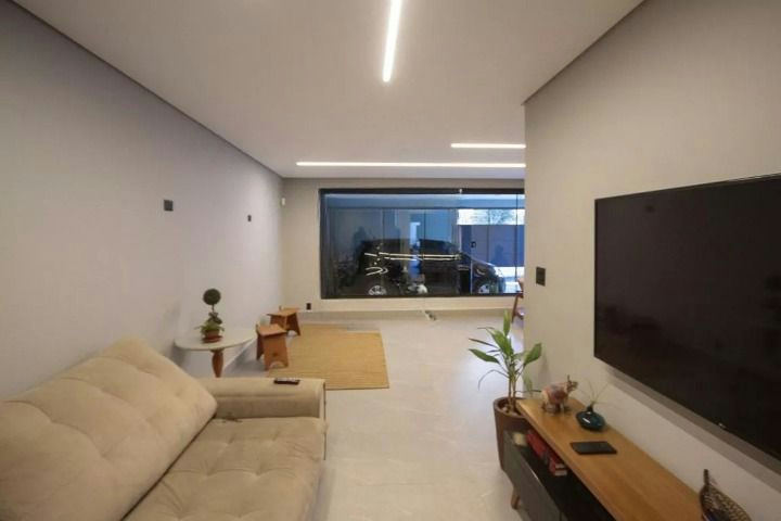 Sobrado em Jardim Avelino - 320m² | 3 dormitórios | 5 vagas - miniatura 4