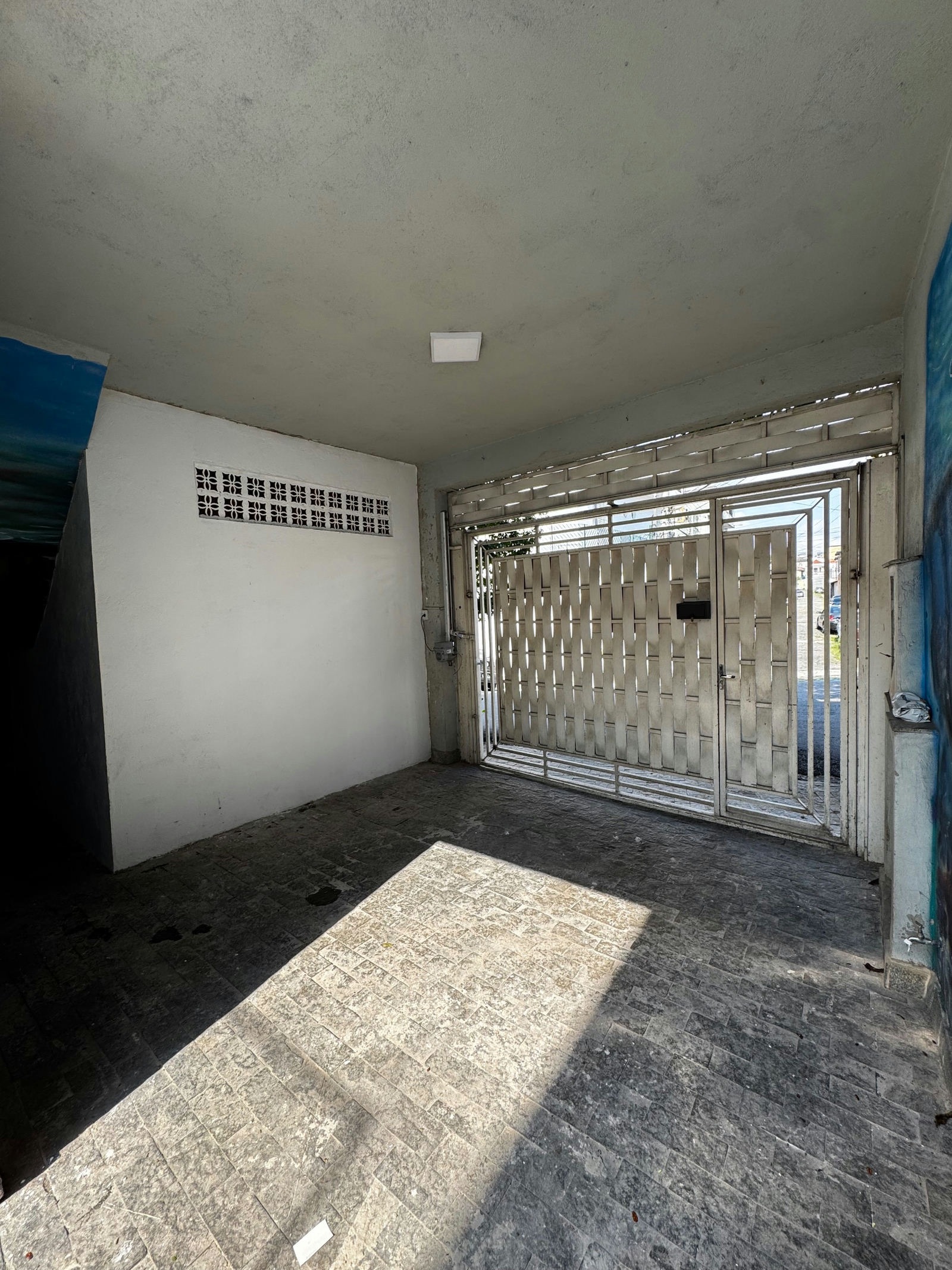 Casa com 2 moradias à venda - miniatura 3