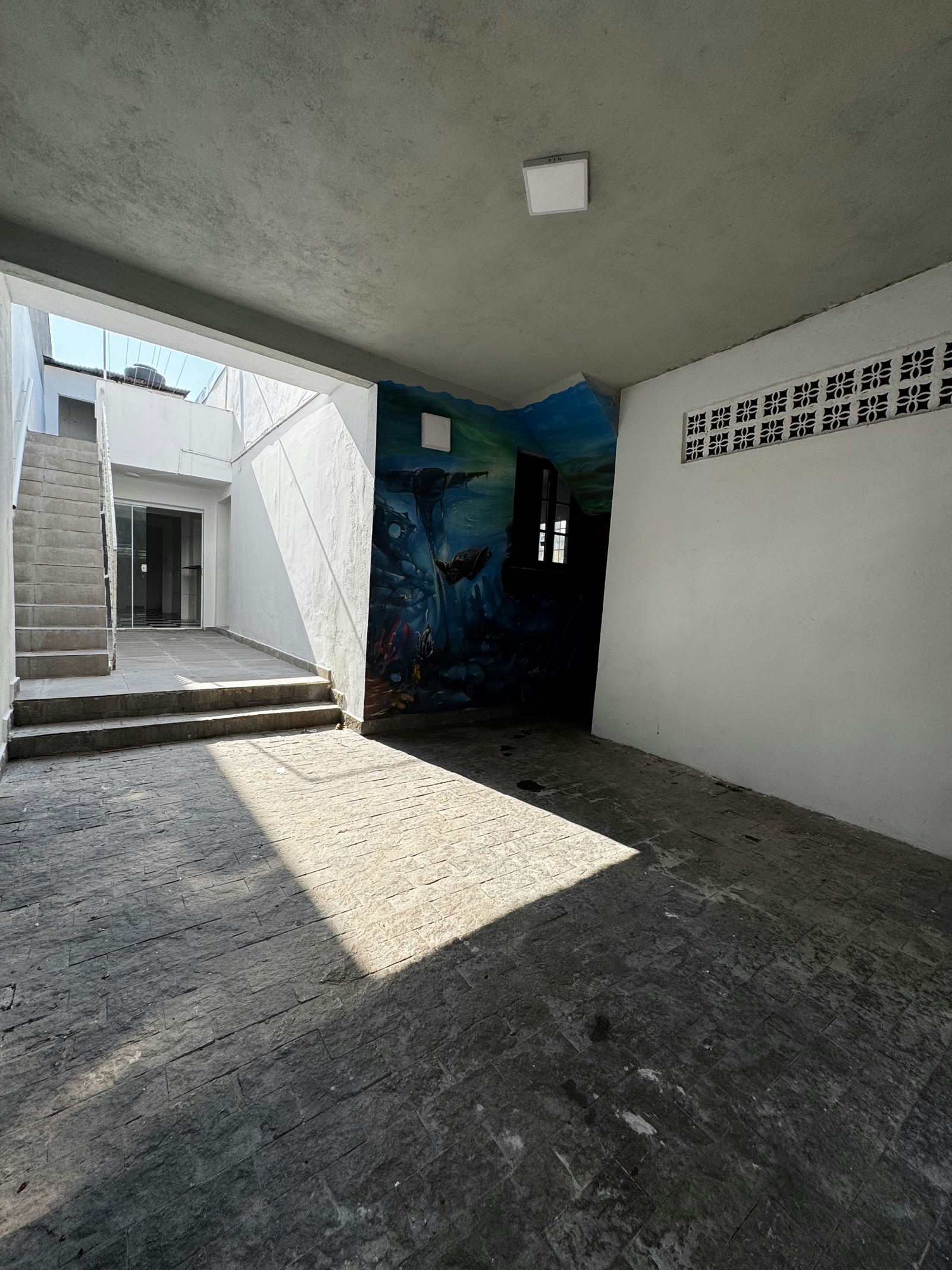 Casa com 2 moradias à venda - miniatura 2