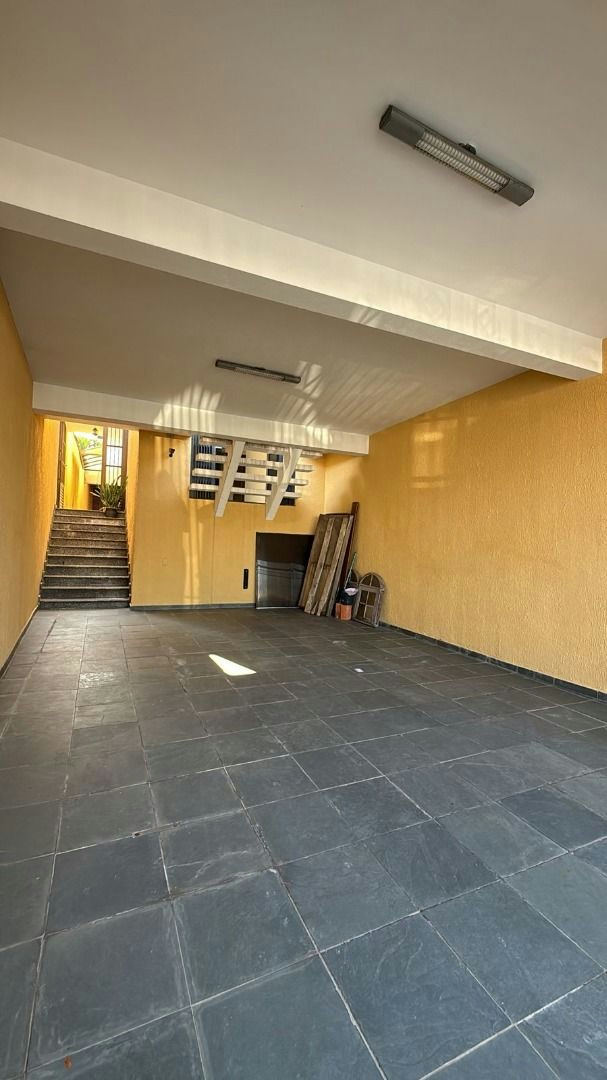 Sobrado em Vila Alpina - 210m² | 3 dormitórios | 4 vagas - miniatura 3