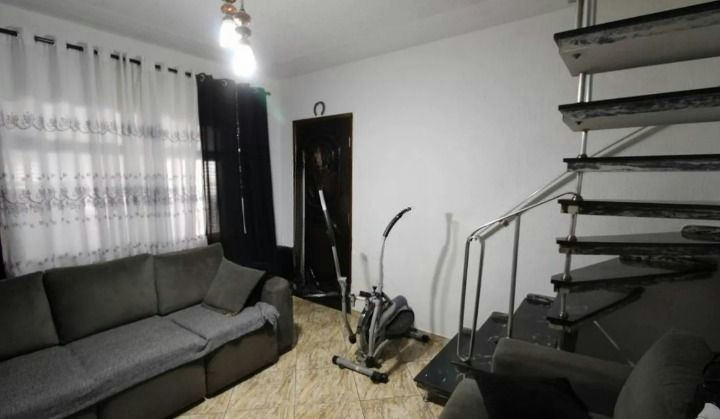 Sobrado em Vila Ema - 130m² | 4 dormitórios | 2 vagas - miniatura 2