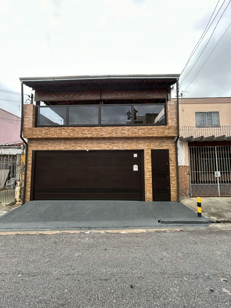 Sobrado em Vila Macedópolis - 127m² | 3 dormitórios | 2 vagas