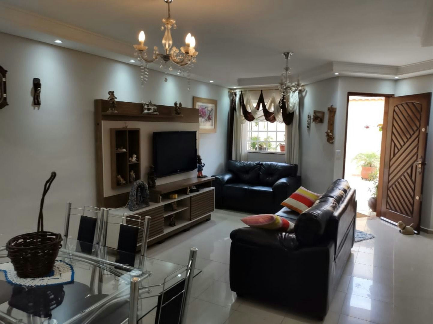 Sobrado em Vila Bertioga - 152m² | 3 dormitórios | 3 vagas - miniatura 2