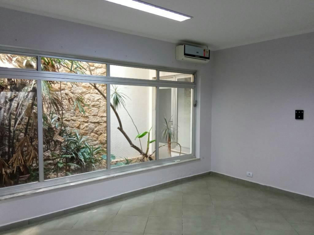 OPORTUNIDADE NA MOOCA! Sobrado Amplo com 8 Vagas e Edícula - miniatura 2