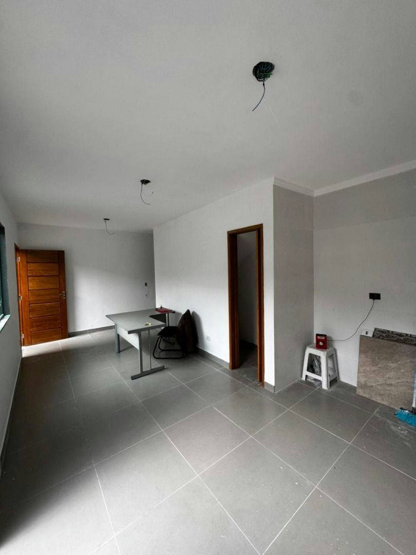 Sobrado em Cidade Continental - 58m² | 2 dormitórios | 3 vagas - miniatura 4