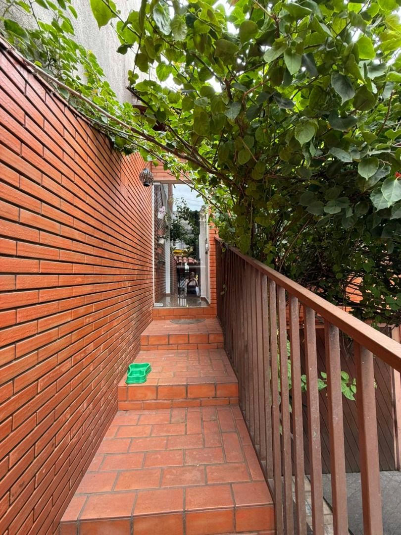 Casa em Jardim Guairaca - 214m² | 3 dormitórios | 5 vagas - miniatura 4