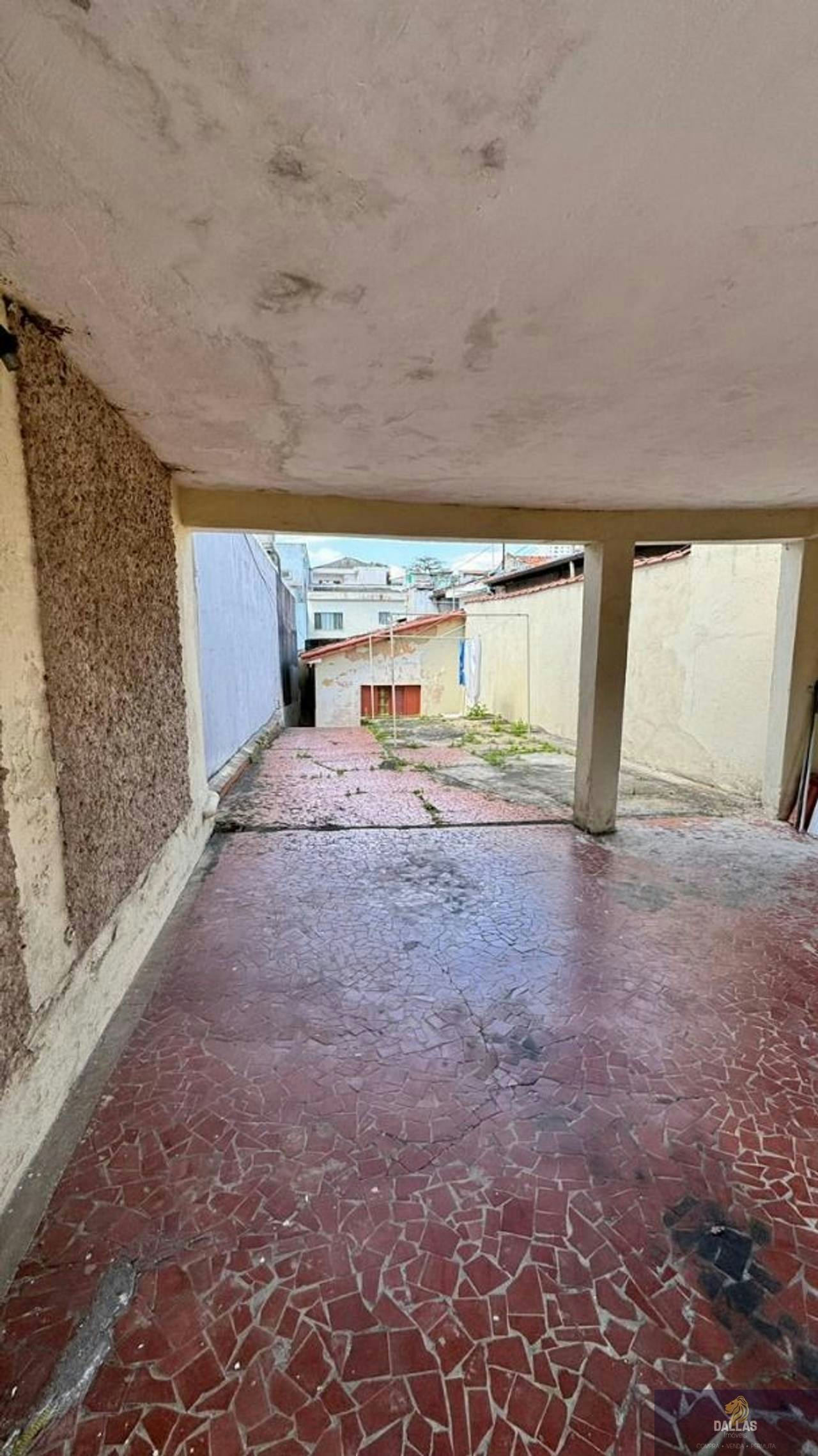 Casa em Chácara Mafalda - 150m² | 3 dormitórios | 6 vagas