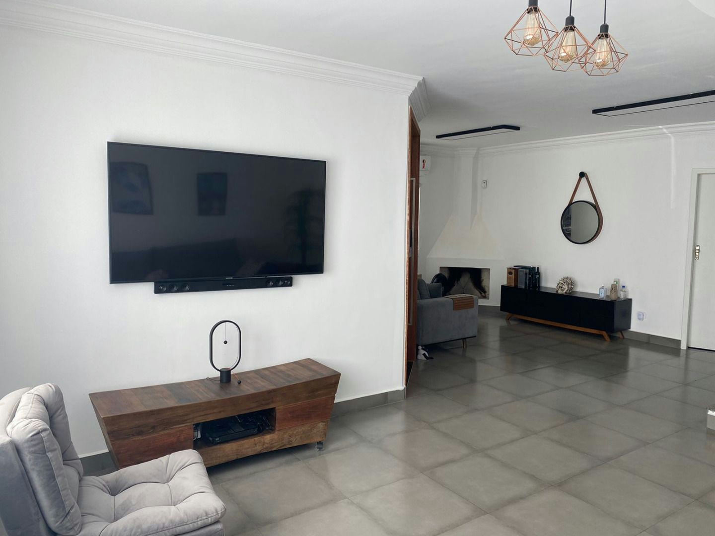 Sobrado em Parque Residencial Itapeti - 200m² | 4 dormitórios | 8 vagas - miniatura 3