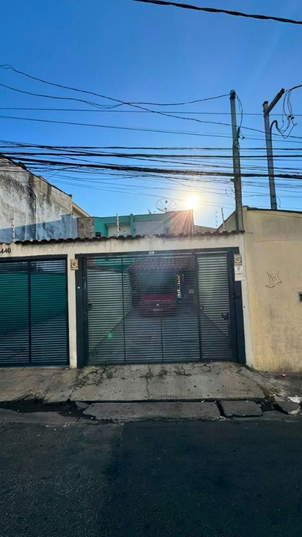 Sobrado em Vila Nova - 112m² | 3 dormitórios | 2 vagas