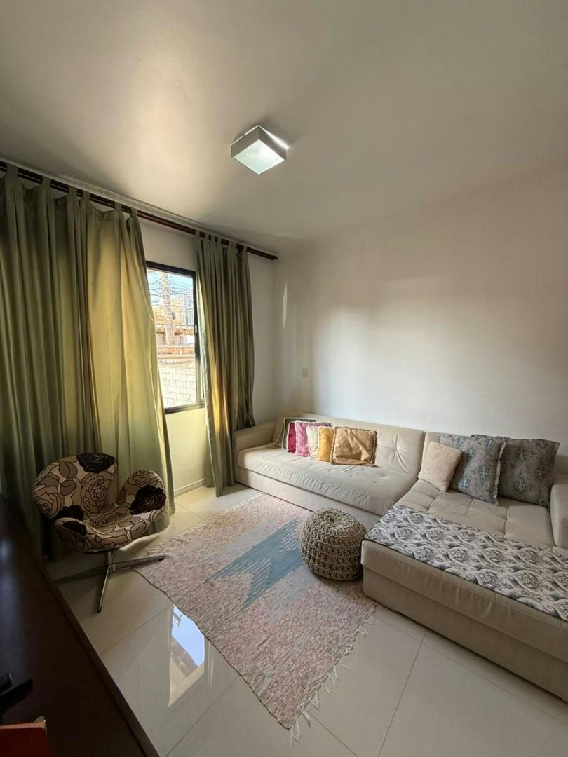 Sobrado em Vila Ema - 192m² | 3 dormitórios | 6 vagas - miniatura 3