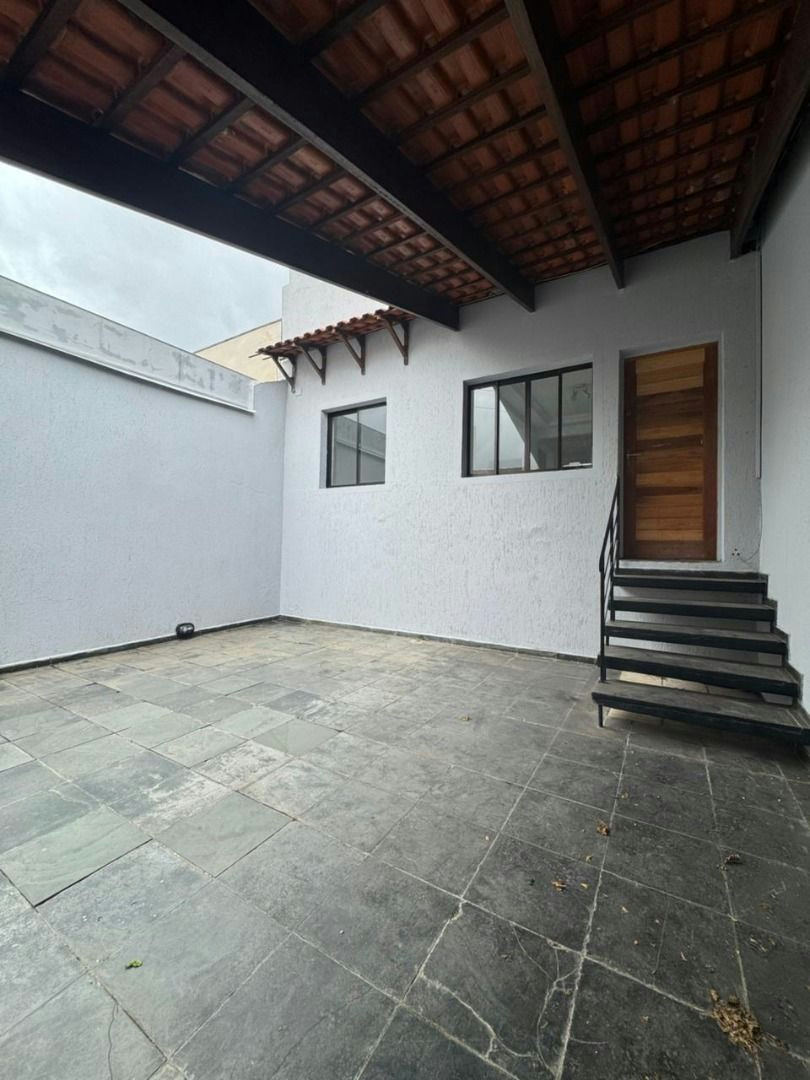 Sobrado em Mooca - 230m² | 4 dormitórios | 2 vagas - miniatura 2