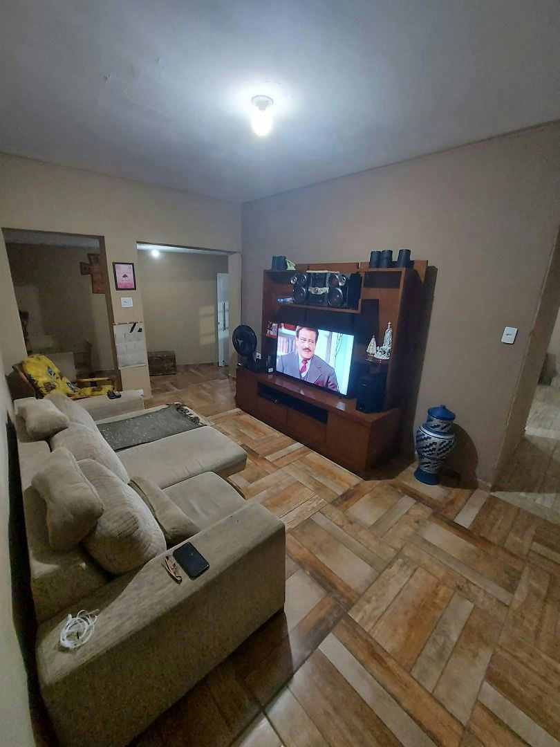Sobrado em Vila Santa Virginia - 282.5m² | 5 dormitórios | 1 vaga - miniatura 3