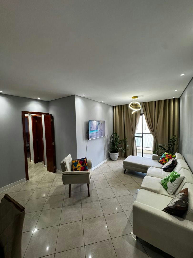 Apartamento em Vila Regente Feijó - 180m² | 3 dormitórios | 3 vagas - miniatura 2