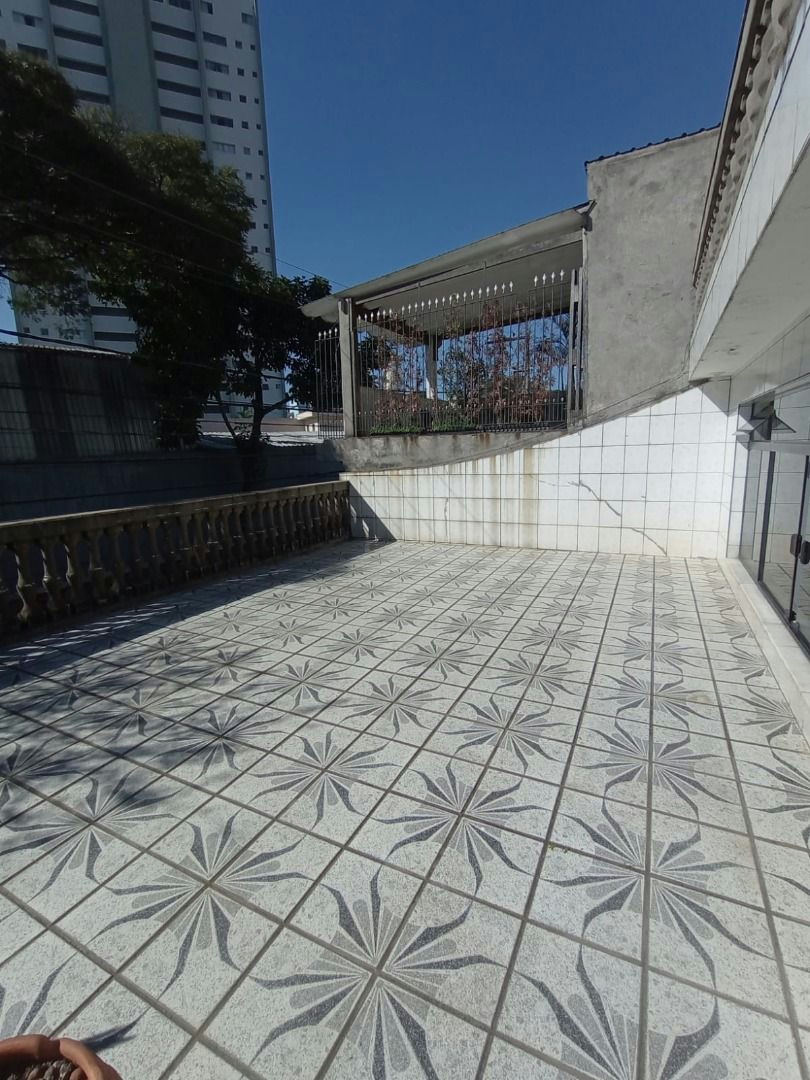 Sobrado em Vila Diva (Zona Leste) - 241m² | 5 dormitórios | 3 vagas - miniatura 4