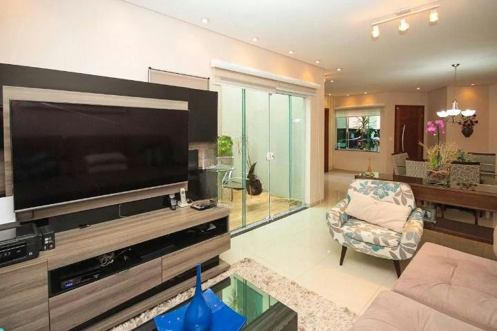 Sobrado em Vila Prudente (Zona Leste) - 200m² | 3 dormitórios | 3 vagas - miniatura 4