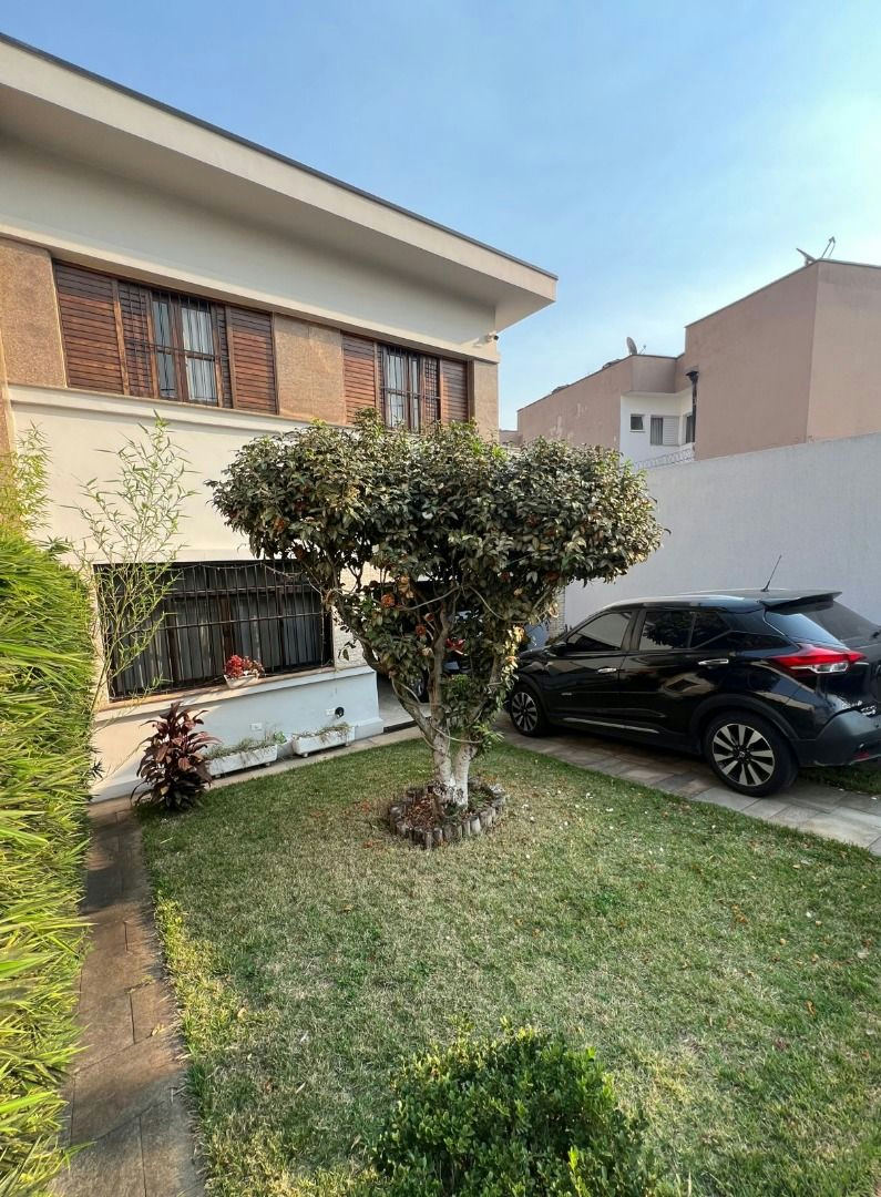 Casa em Vila Formosa - 259m² | 3 dormitórios